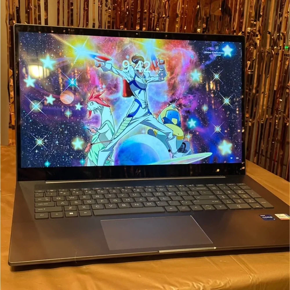 HP Envy 17.3” laptop intel core i7 16g RAM